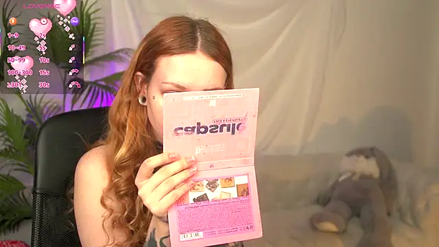 Snapshot of zoeforrd chatting on 04-15-26, 05:02 zoeforrd online show from 04-15-26, 05:02