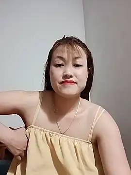 Snapshot of -Bitilu- chatting on 05-29-26, 02:01 -Bitilu- online show from 05-29-26, 02:01