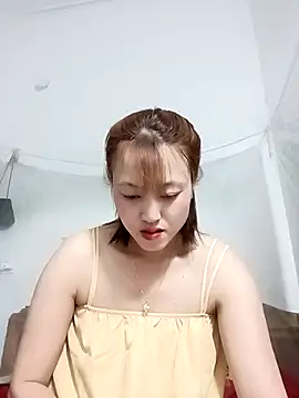 Snapshot of -Bitilu- chatting on 04-28-26, 01:04 -Bitilu- online show from 04-28-26, 01:04
