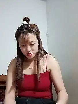 Snapshot of -Bitilu- chatting on 06-25-26, 05:12 -Bitilu- online show from 06-25-26, 05:12
