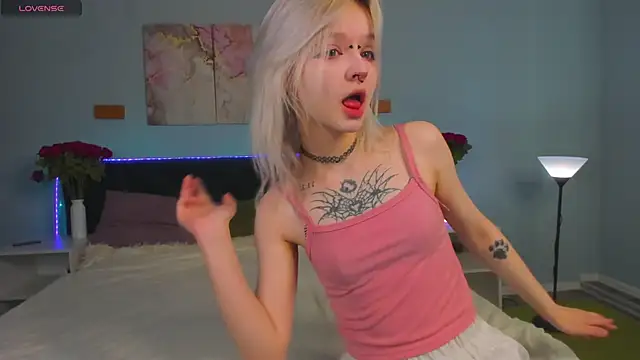 Mary Wester online show from 04-01-26, 01:08