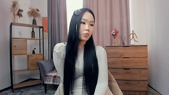 Snapshot of Amai_Tsumi chatting on 05-13-26, 07:15 Amai Tsumi online show from 05-13-26, 07:15