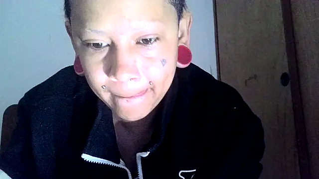 xblackstarX1 online show from 07-04-26, 09:48