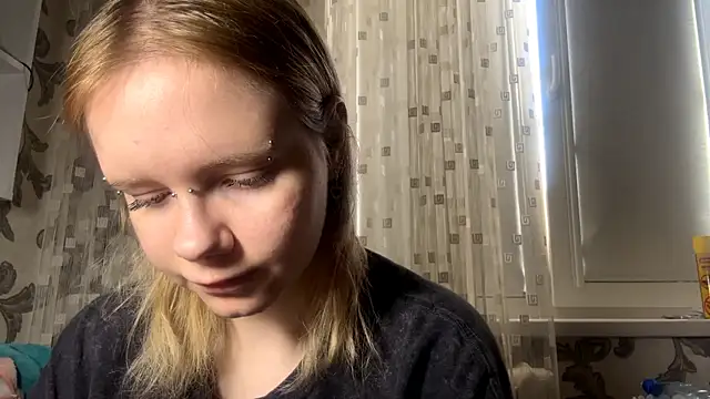 KrystenHoye online show from 03-27-26, 08:26