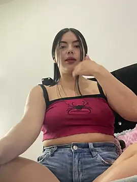 Cami olarte online show from 05-07-26, 04:28
