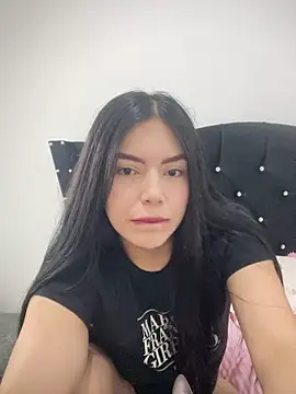 Cami olarte online show from 05-01-26, 06:29