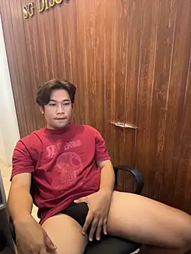 Snapshot of Titanryu chatting on 05-09-26, 02:15 Titanryu online show from 05-09-26, 02:15