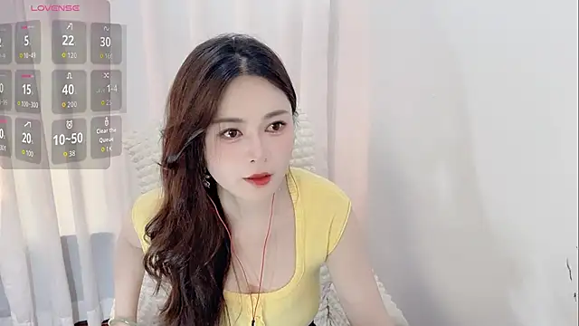 Snapshot of -Annie-Aria- chatting on 05-11-26, 09:43 -Annie-Aria- online show from 05-11-26, 09:43