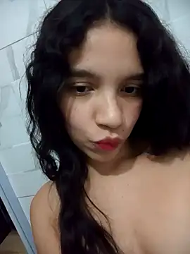 Snapshot of Morena__Florr chatting on 04-26-26, 11:46 Morena Florr online show from 04-26-26, 11:46