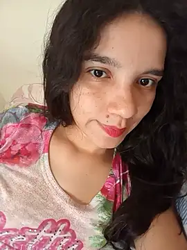 Snapshot of Morena__Florr chatting on 07-22-26, 02:41 Morena Florr online show from 07-22-26, 02:41