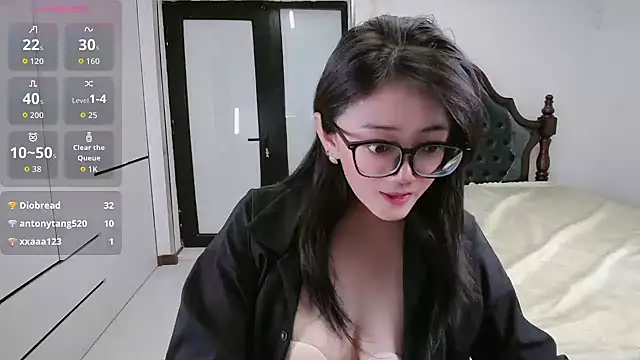 lisahua online show from 04-11-26, 08:01