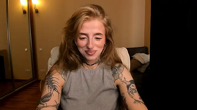Snapshot of harley_kimm chatting on 07-16-26, 05:15 harley kimm online show from 07-16-26, 05:15