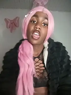 KatyBelle  online show from 04-12-26, 01:31