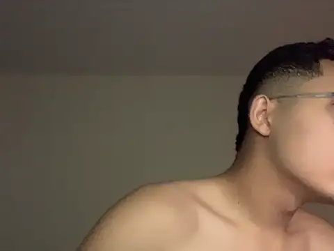 Chriis 18 online show from 04-27-26, 01:31