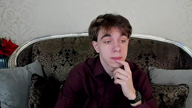 Snapshot of DaveBevy chatting on 04-10-26, 05:14 DaveBevy online show from 04-10-26, 05:14