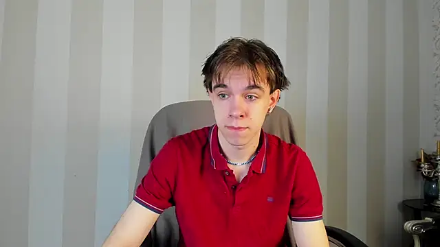 Snapshot of DaveBevy chatting on 04-17-26, 05:21 DaveBevy online show from 04-17-26, 05:21