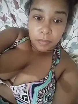 Snapshot of kimberlly25 chatting on 03-31-26, 04:31 kimberlly25 online show from 03-31-26, 04:31
