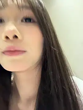 Snapshot of anan_baby chatting on 05-31-26, 01:22 anan baby online show from 05-31-26, 01:22