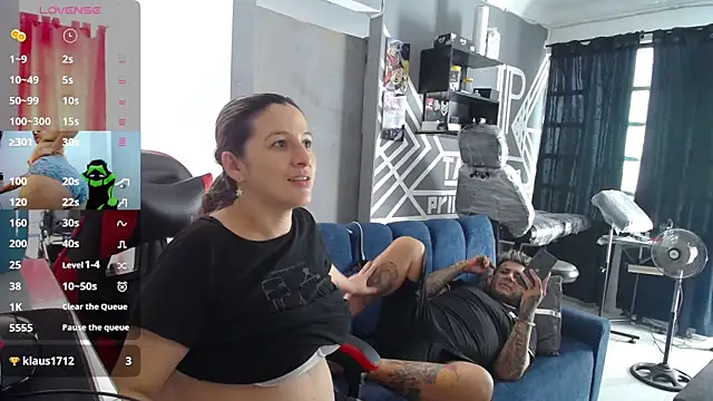 Snapshot of allison_maxtattoo_ chatting on 06-23-26, 09:46 allison maxtattoo online show from 06-23-26, 09:46