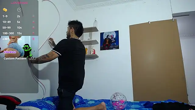 allison maxtattoo  online show from 05-23-26, 04:22