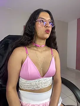 Snapshot of babylexi18 chatting on 04-29-26, 07:31 babylexi18 online show from 04-29-26, 07:31