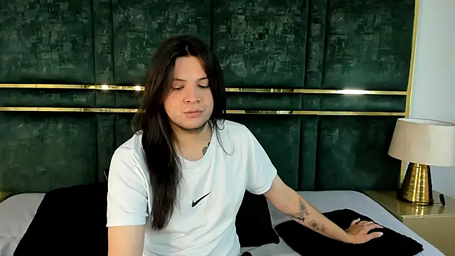 MatthewDavis  online show from 05-19-26, 11:50