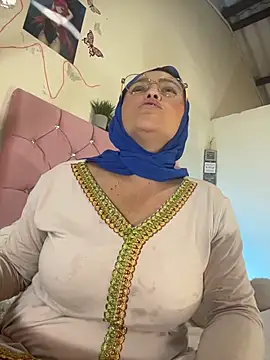 Snapshot of Marian_fadel chatting on 06-09-26, 01:34 Marian fadel online show from 06-09-26, 01:34