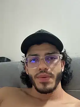 Snapshot of IamAxel03 chatting on 05-30-26, 10:37 IamAxel03 online show from 05-30-26, 10:37