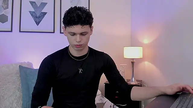 mykelcano online show from 05-11-26, 01:34