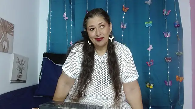 Snapshot of SALAMANDRA_FRANCO chatting on 07-11-26, 01:22 SALAMANDRA FRANCO online show from 07-11-26, 01:22