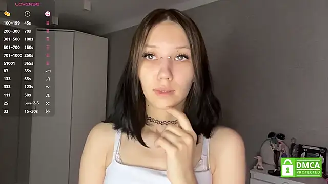 AmeliaMiotii online show from 05-08-26, 11:03