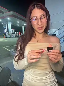 Debby ryann online show from 04-13-26, 05:11