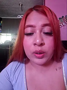 Snapshot of venuscopper chatting on 05-17-26, 07:03 venuscopper online show from 05-17-26, 07:03