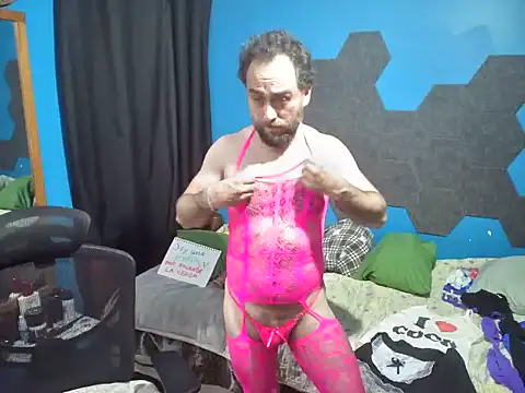 MachoPutito online show from 10-07-25, 02:56