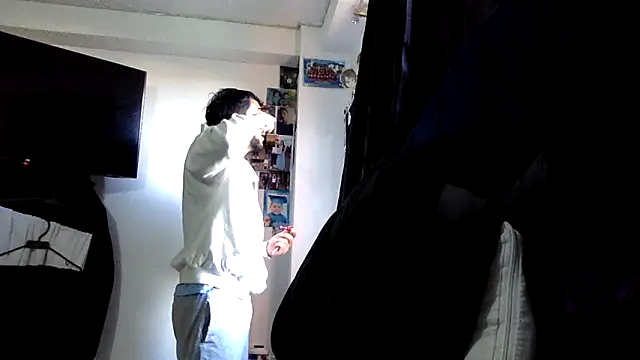 Snapshot of derek_smiith chatting on 06-21-26, 10:04 derek smiith online show from 06-21-26, 10:04