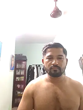 Snapshot of varun2184 chatting on 05-04-26, 06:55 varun2184 online show from 05-04-26, 06:55