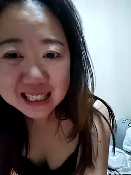 Snapshot of JiaojiaoER chatting on 04-17-26, 05:38 JiaojiaoER online show from 04-17-26, 05:38