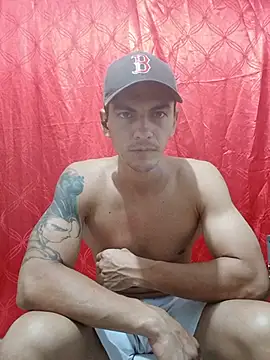 Snapshot of Heartsarm chatting on 06-26-26, 10:32 Heartsarm online show from 06-26-26, 10:32