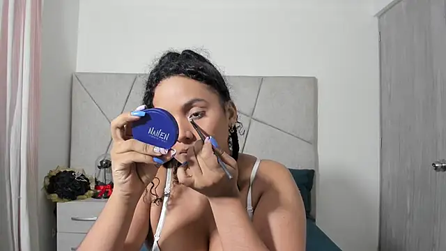 VeraBellucci online show from 04-07-26, 11:12