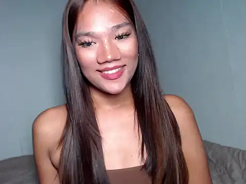 Snapshot of iloveyou_divine22 chatting on 06-14-26, 05:58 iloveyou divine22 online show from 06-14-26, 05:58