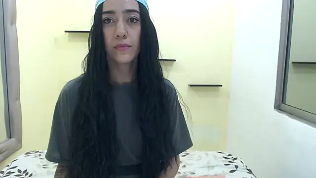 romina white18 online show from 03-29-26, 05:31