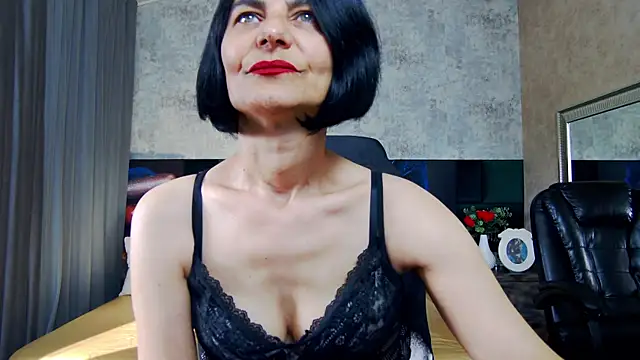 Snapshot of KalystaSwiss chatting on 05-06-26, 05:00 KalystaSwiss online show from 05-06-26, 05:00