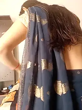 Snapshot of Sexyy_Bhabhi_143 chatting on 06-18-26, 09:36 Sexyy Bhabhi 143 online show from 06-18-26, 09:36