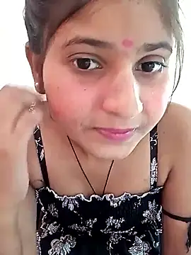 Snapshot of TANU01990 chatting on 04-09-26, 04:25 TANU01990 online show from 04-09-26, 04:25