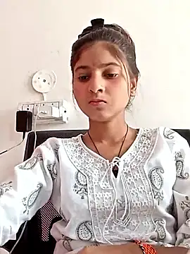 Snapshot of TANU01990 chatting on 04-03-26, 04:19 TANU01990 online show from 04-03-26, 04:19