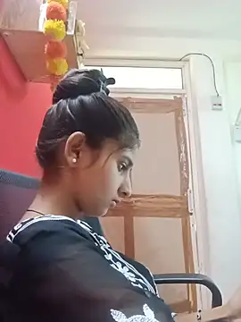 TANU01990 online show from 05-30-26, 04:08