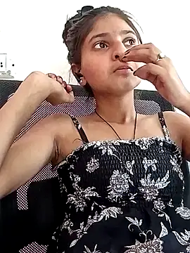 Snapshot of TANU01990 chatting on 04-09-26, 06:41 TANU01990 online show from 04-09-26, 06:41