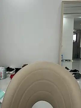 Snapshot of Meow_827 chatting on 06-12-26, 10:24 Meow 827 online show from 06-12-26, 10:24