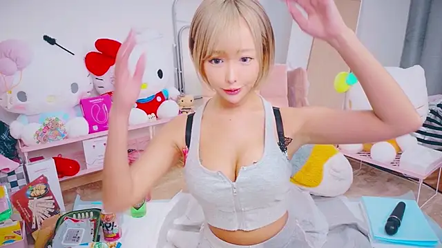 Snapshot of baby__cherry__ chatting on 07-14-26, 12:11 baby cherry online show from 07-14-26, 12:11