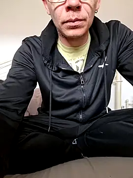 couple hot03 online show from 03-27-26, 12:39